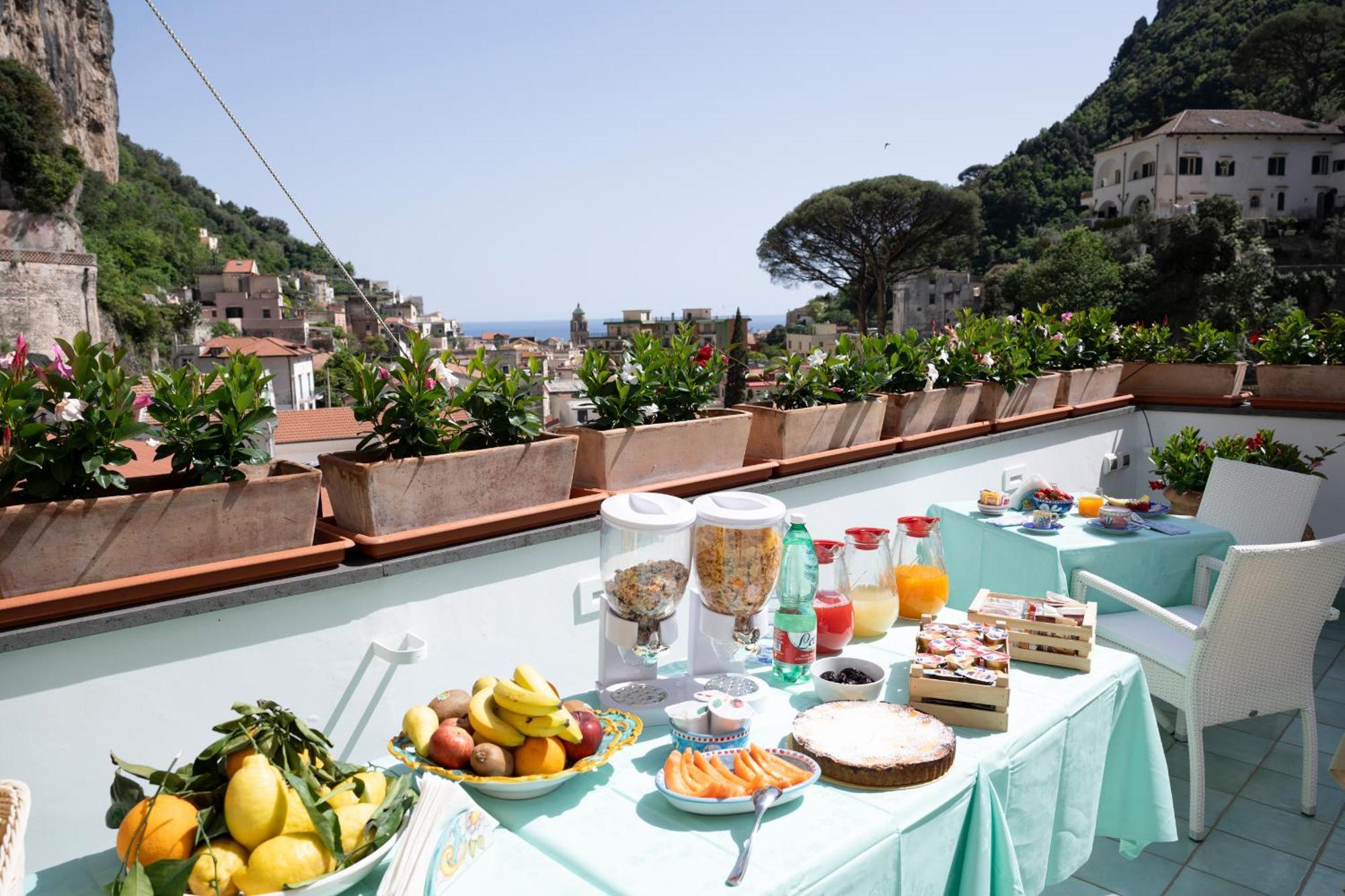 Valle D'Amalfi Suites Exterior photo